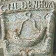 Gyldenhorn, våben