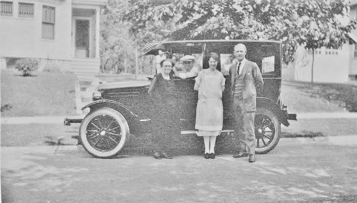 RABE Emanuel Fritjof with wife Louise Kanatis and his mother in law