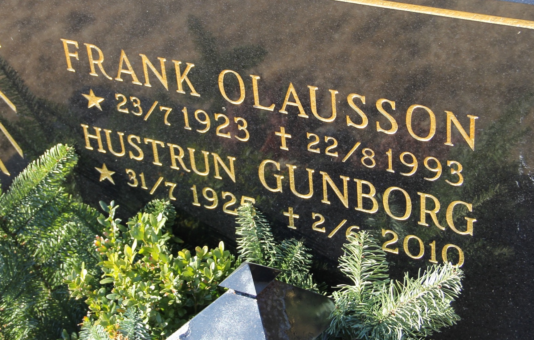 Grav A006 Hönö Kyrkogård