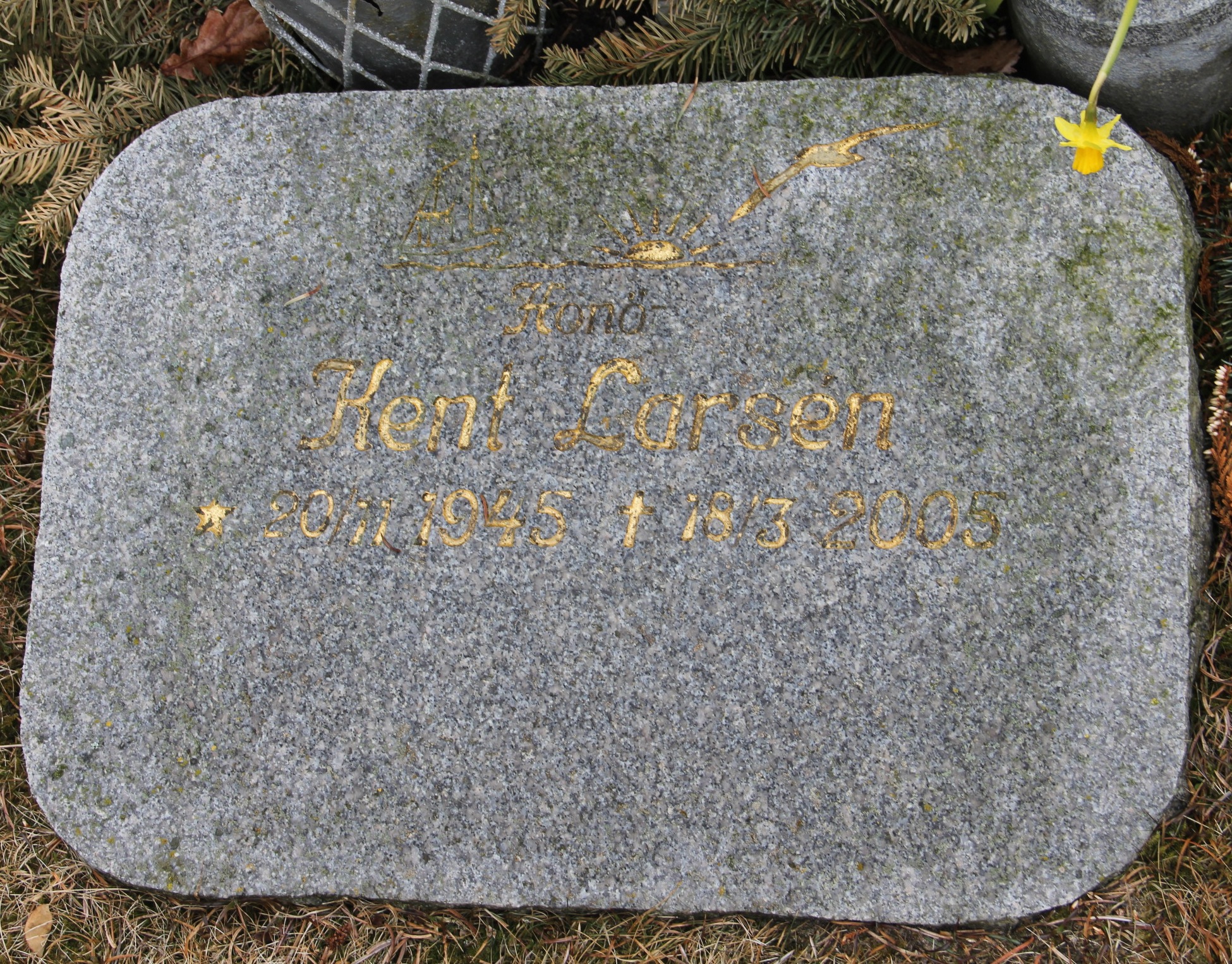 Grav U238 Hönö Kyrkogård