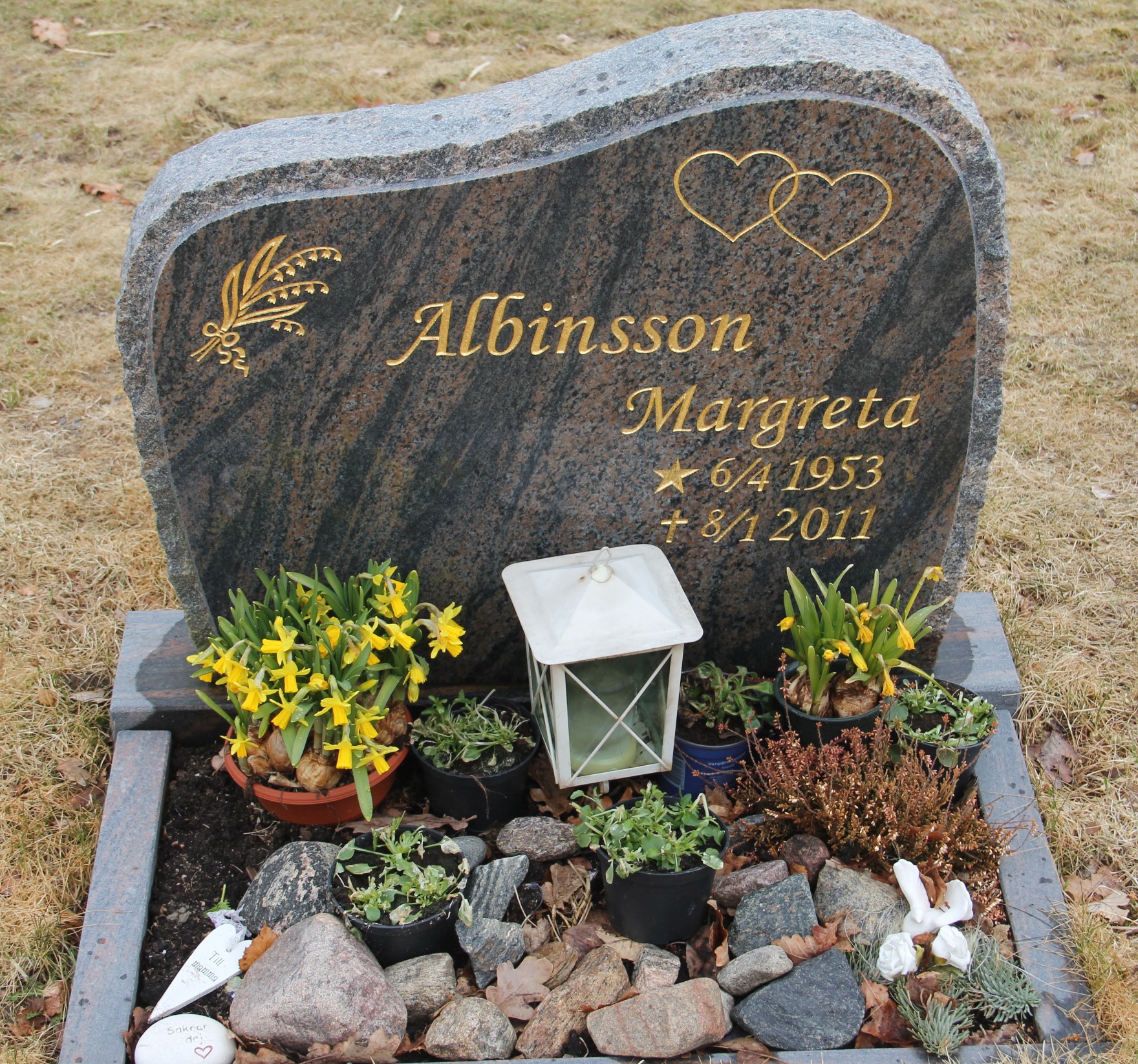 Grav J006 Hönö Kyrkogård