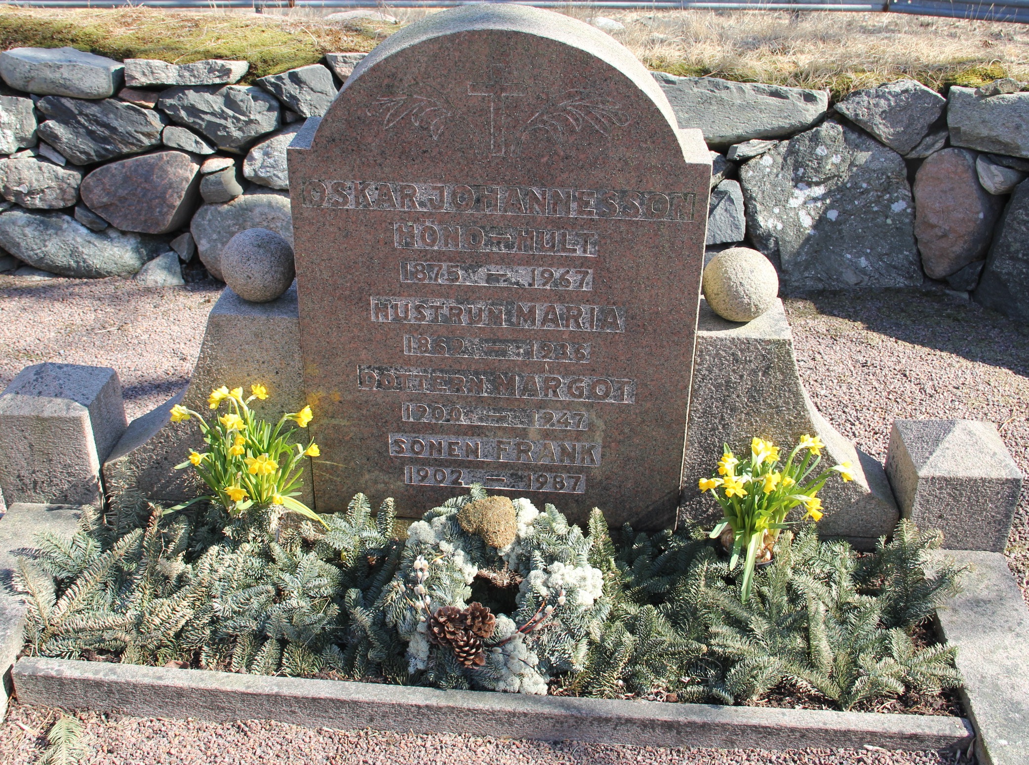 Grav A001 Öckerö Kyrkogård