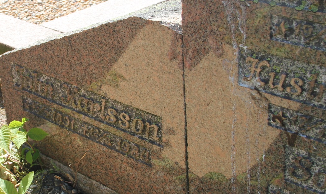 Grav E167 Öckerö Kyrkogård