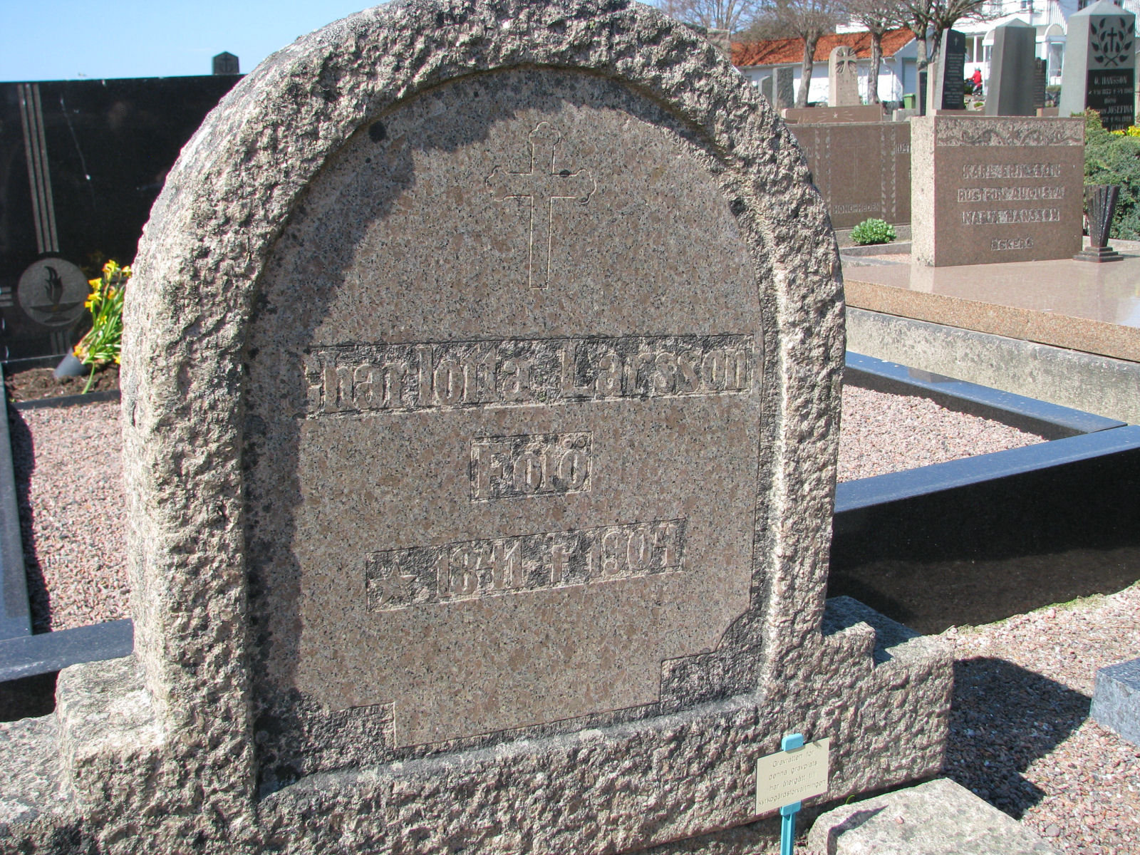 Grav C017 Öckerö Kyrkogård