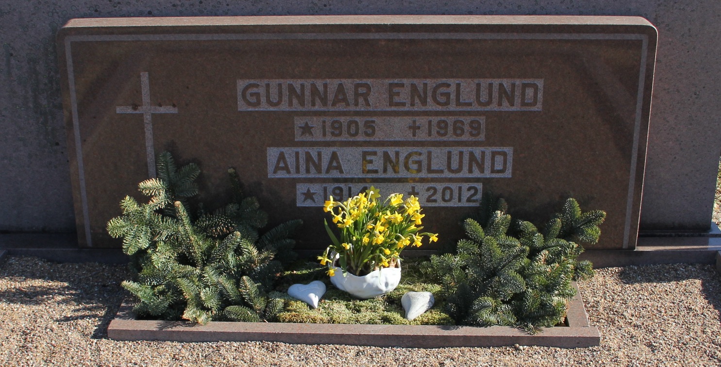 Grav F037 Hönö Kyrkogård