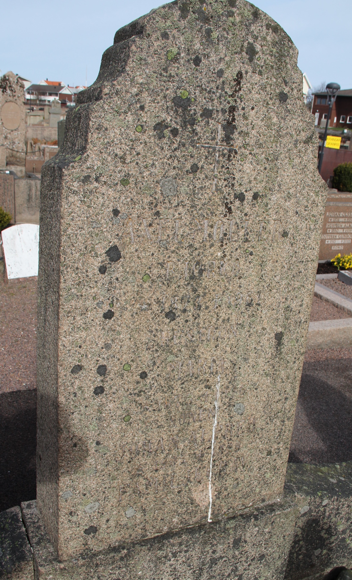 Grav B087 Öckerö Kyrkogård