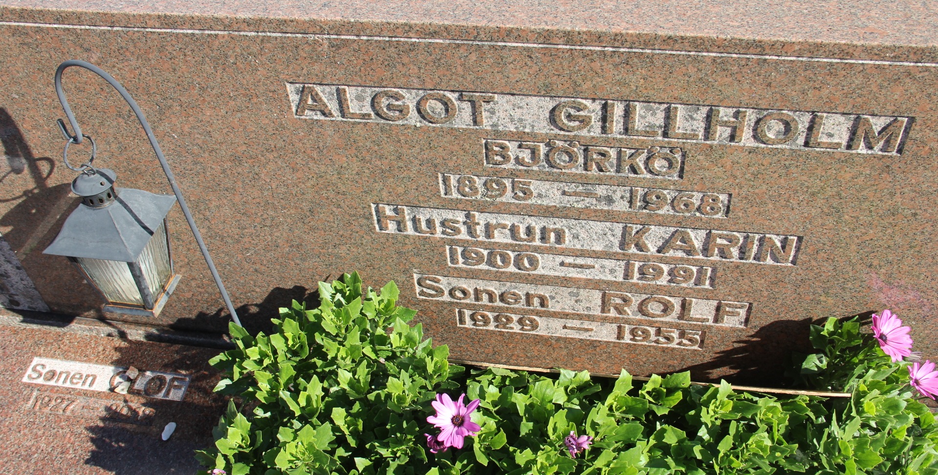 Grav F170 Öckerö Kyrkogård