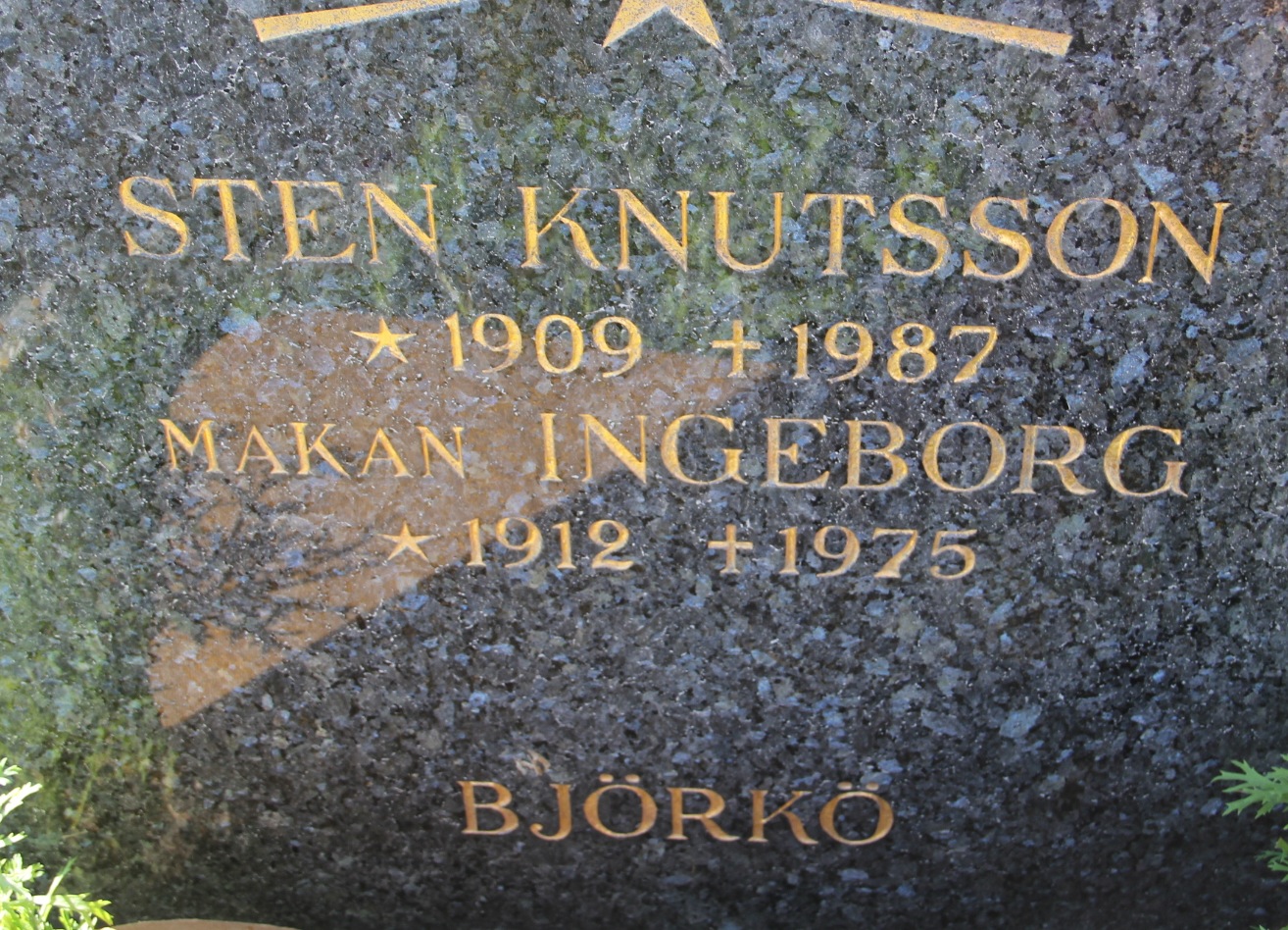 Grav G118 Öckerö Kyrkogård