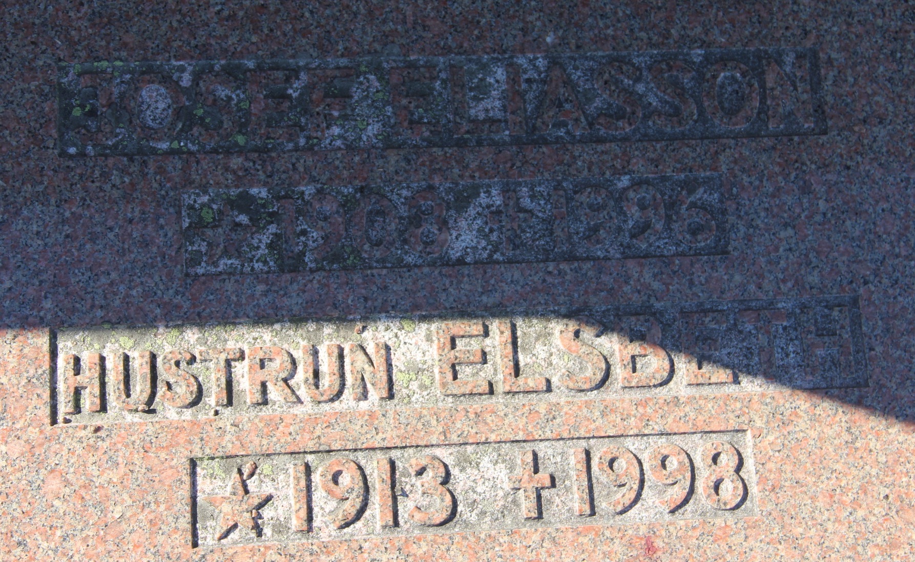 Grav F178 Öckerö Kyrkogård