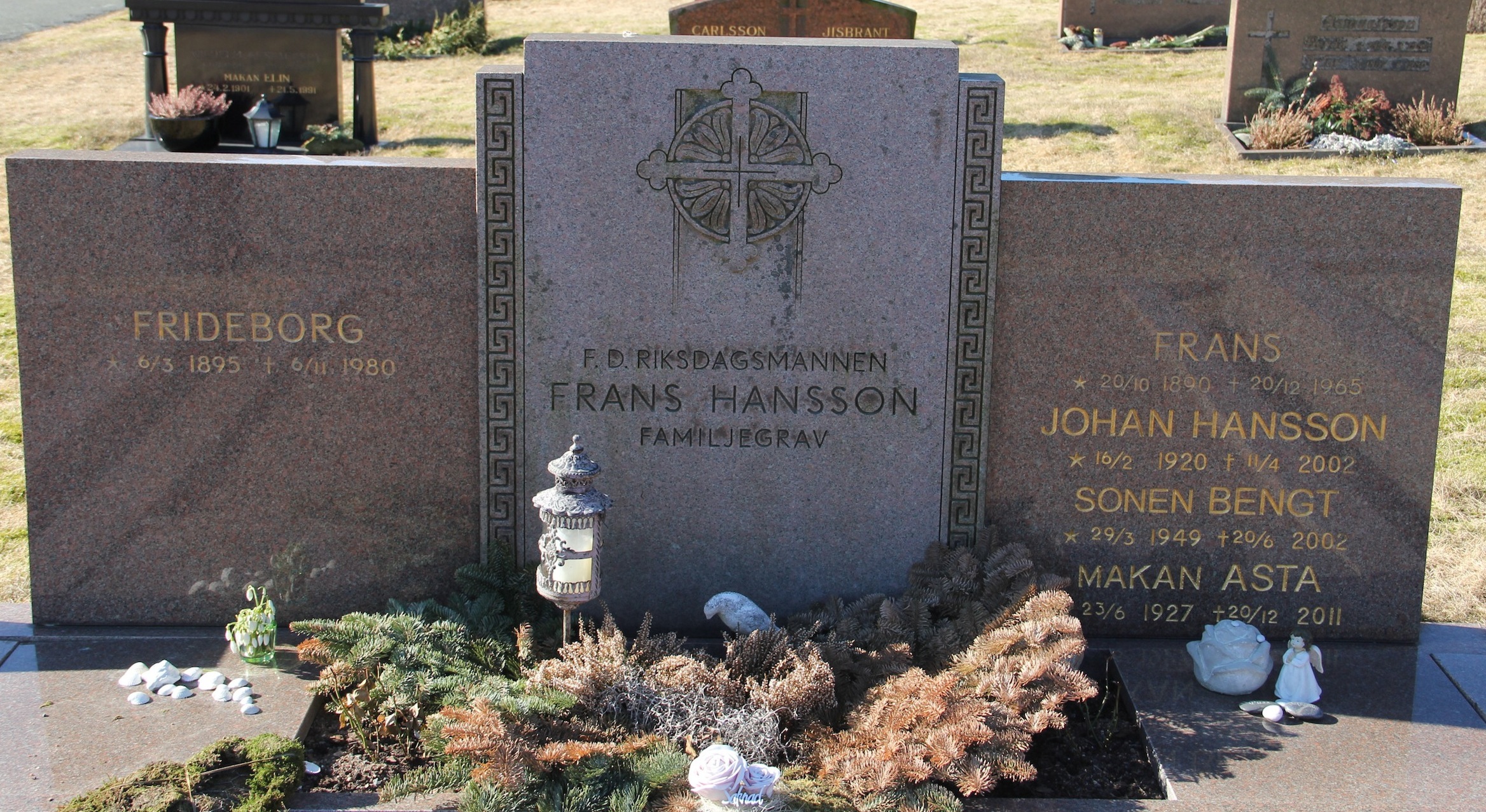 Grav B079 Hönö Kyrkogård