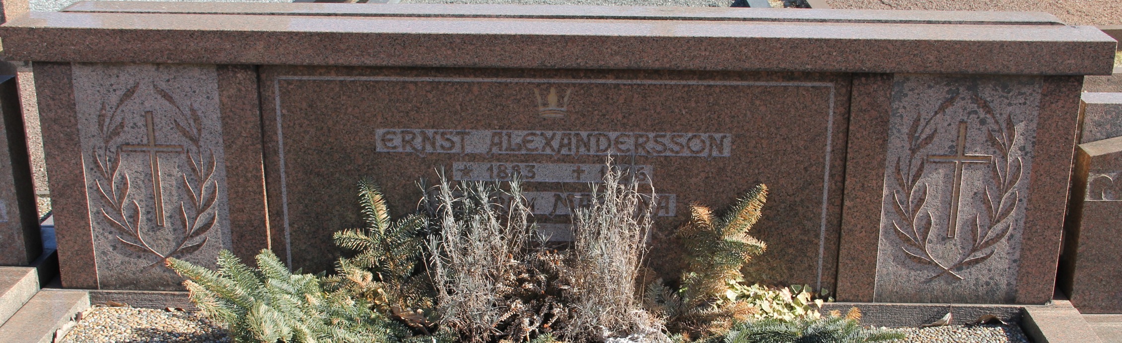 Grav G021 Hönö Kyrkogård