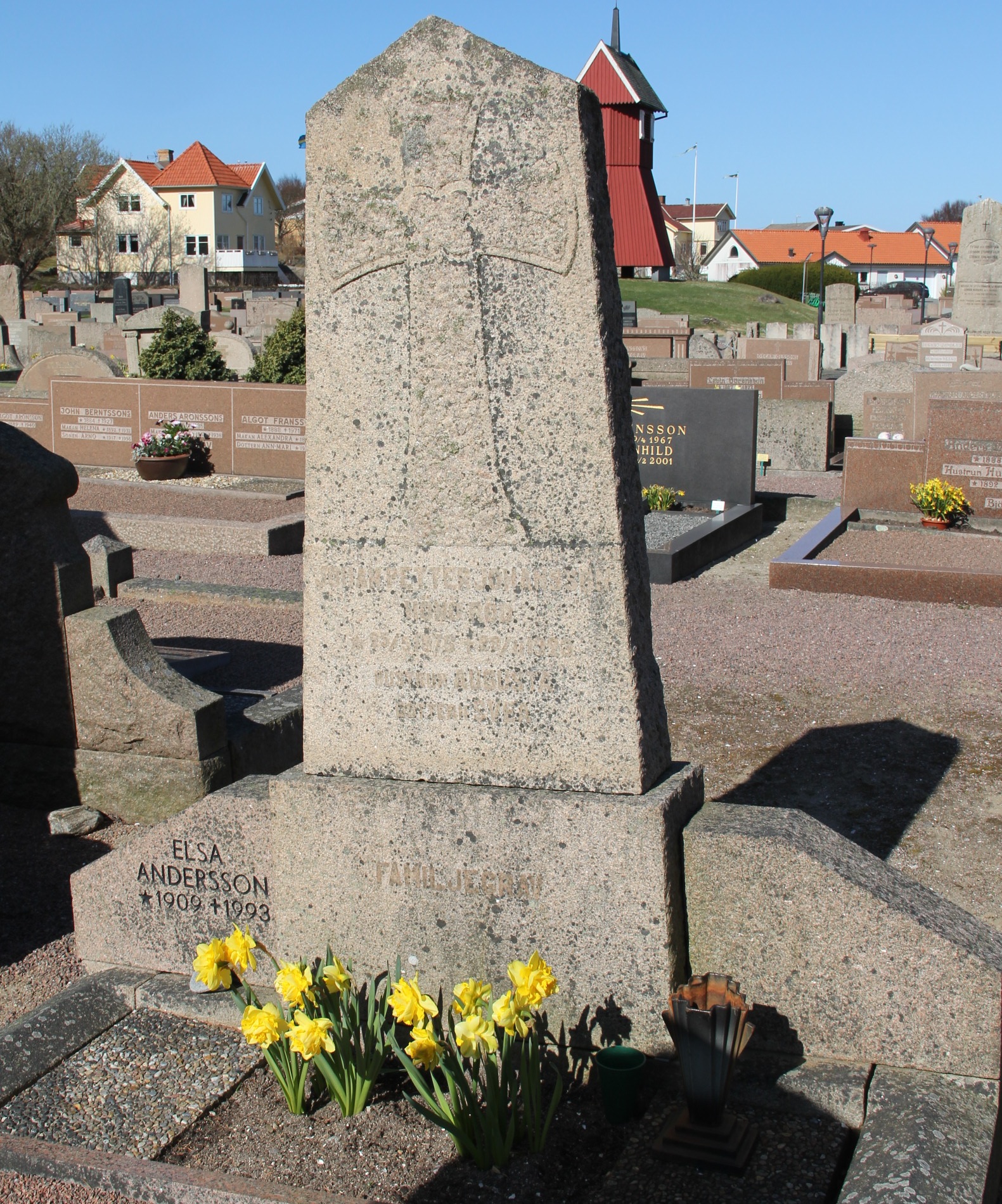 Grav D070 Öckerö Kyrkogård