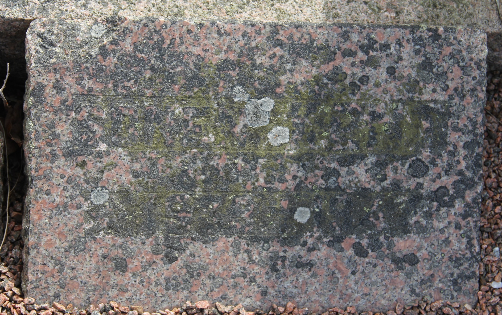 Grav B130 Öckerö Kyrkogård