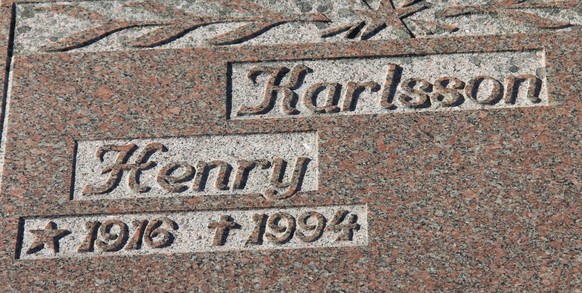 Grav B081 Hönö Kyrkogård