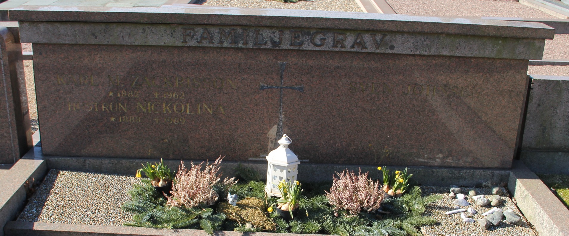 Grav G031 Hönö Kyrkogård