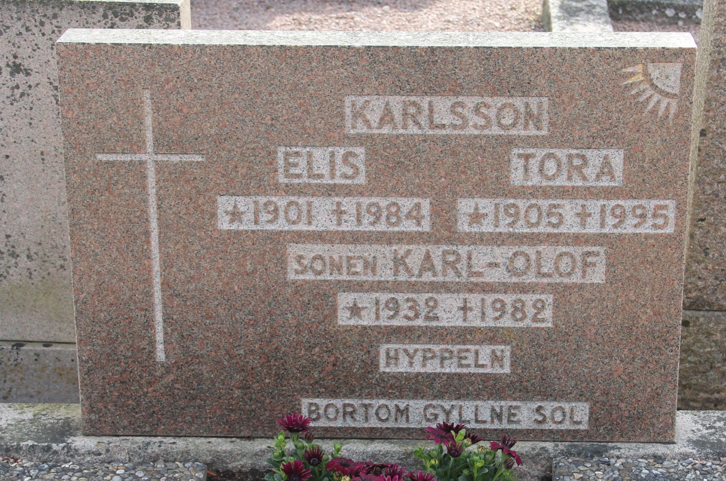 Grav B129 Öckerö Kyrkogård