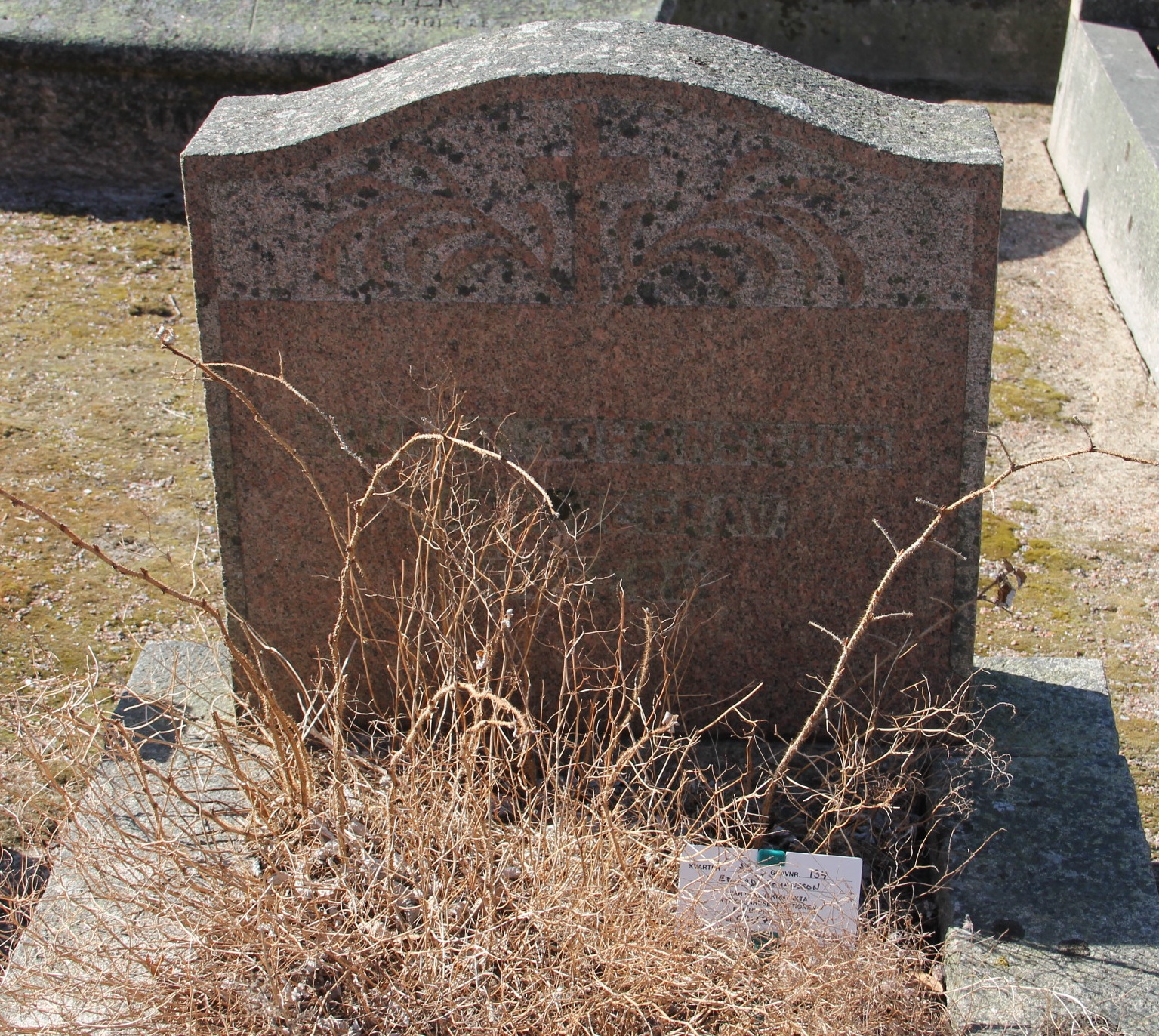 Grav A134 Öckerö Kyrkogård