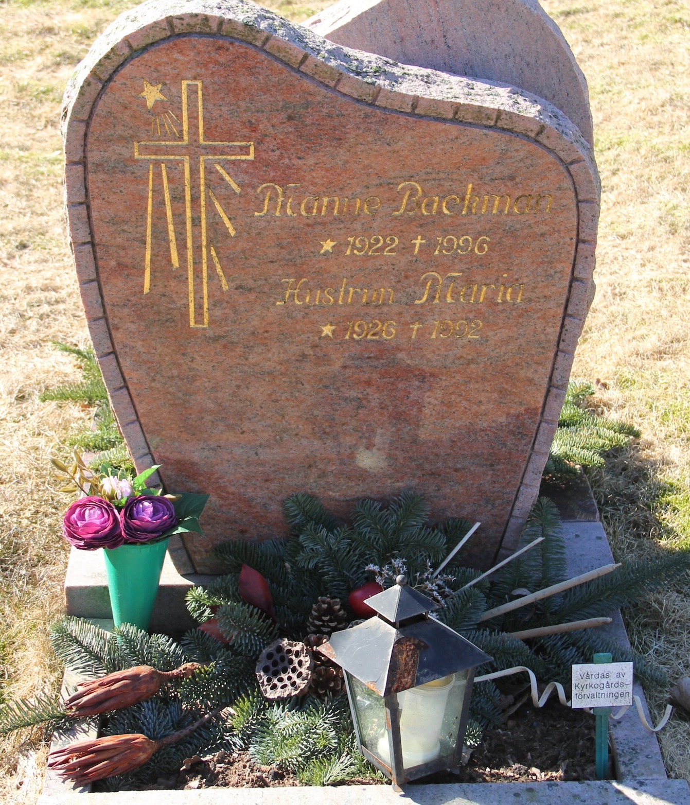 Grav D058 Hönö Kyrkogård