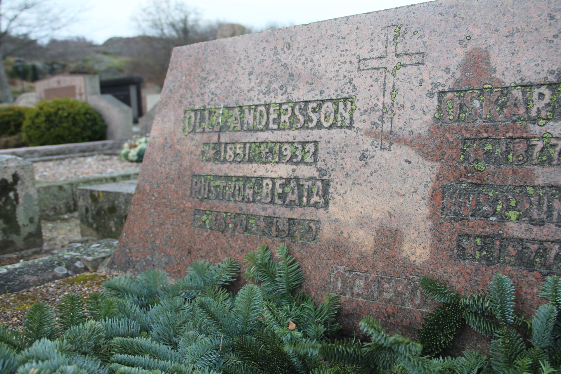 Grav E164 Öckerö Kyrkogård