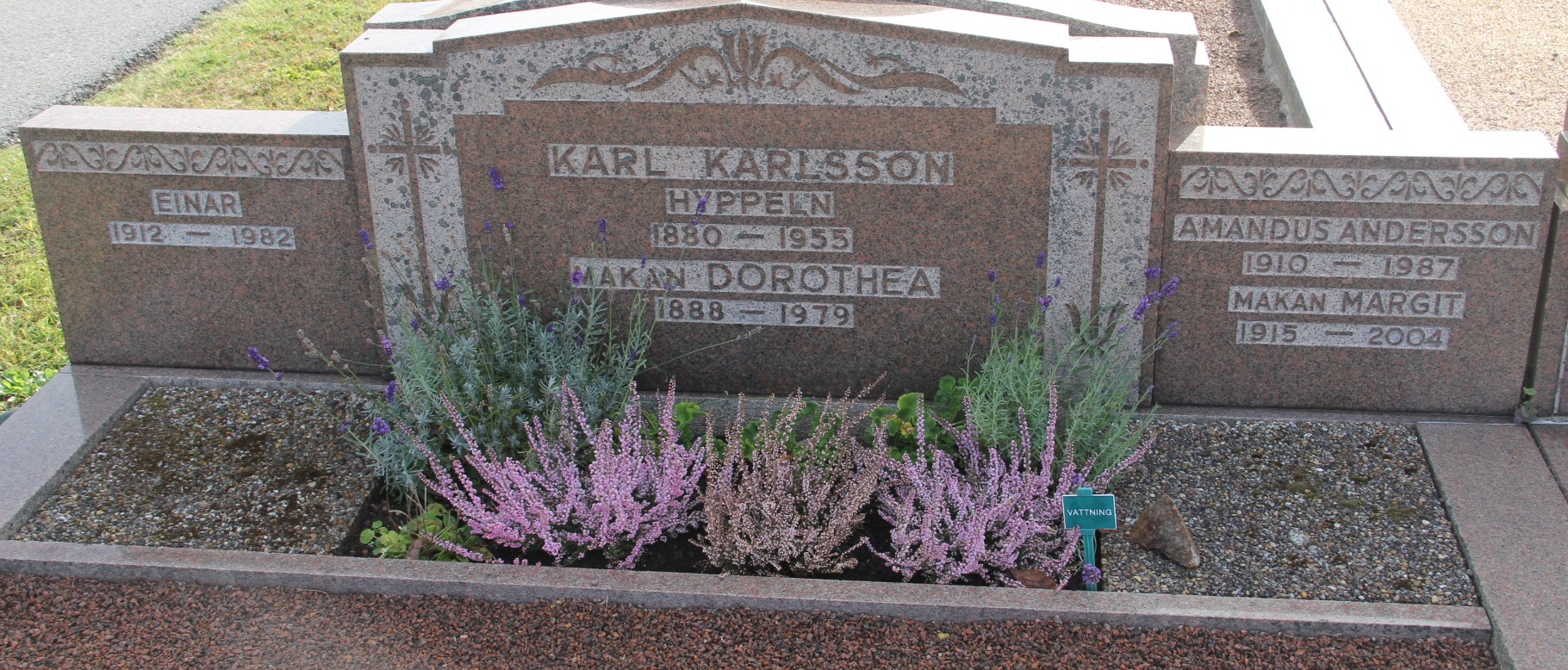 Grav G160 Öckerö Kyrkogård