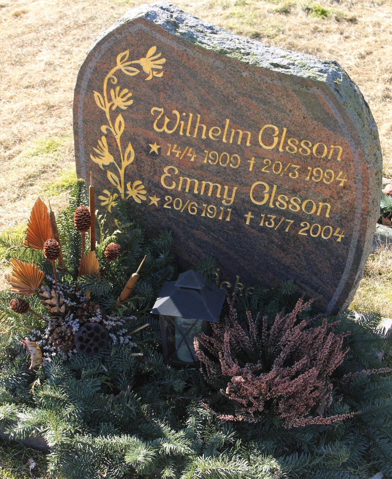 Grav D076 Hönö Kyrkogård