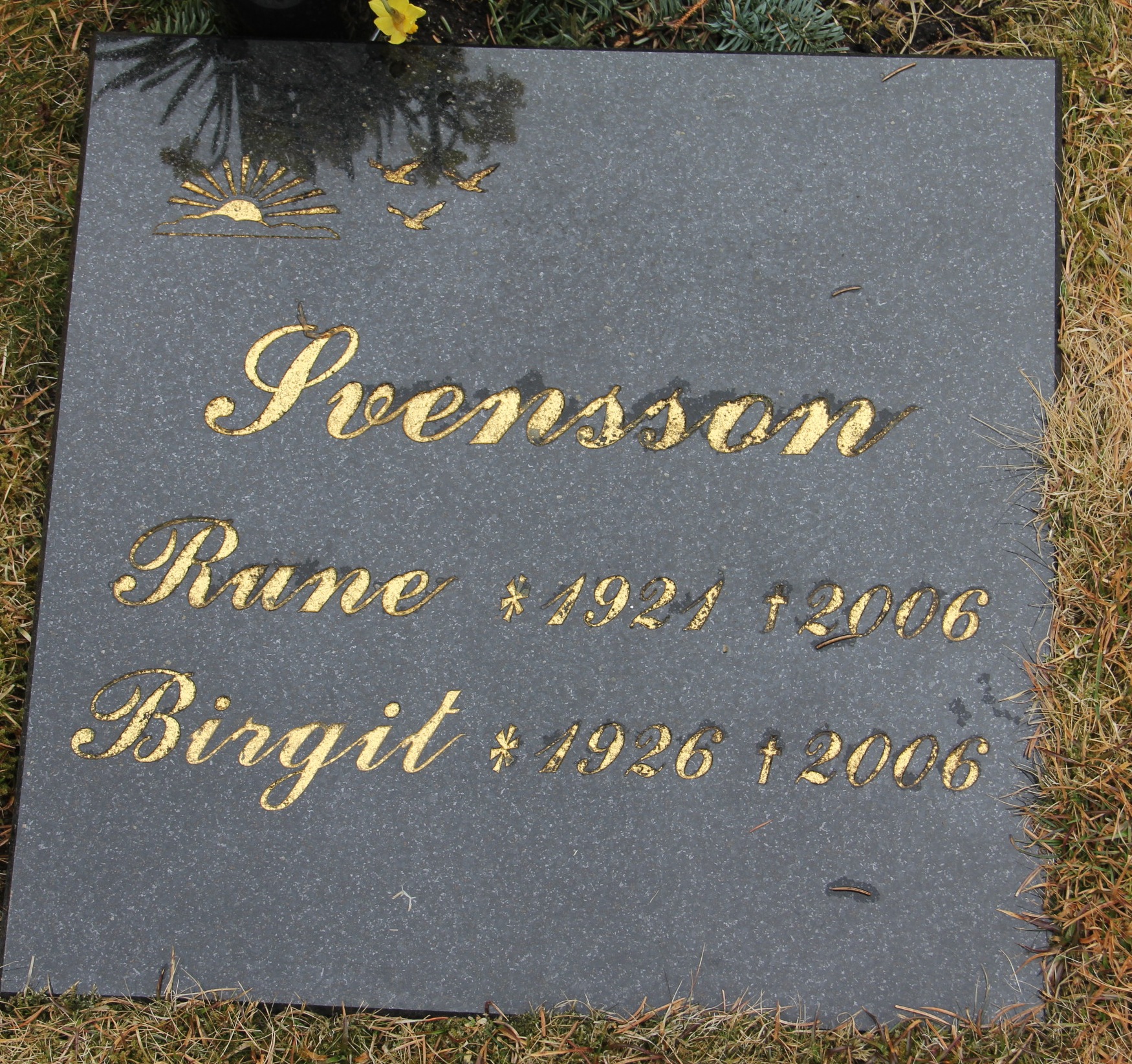 Grav U224 Hönö Kyrkogård