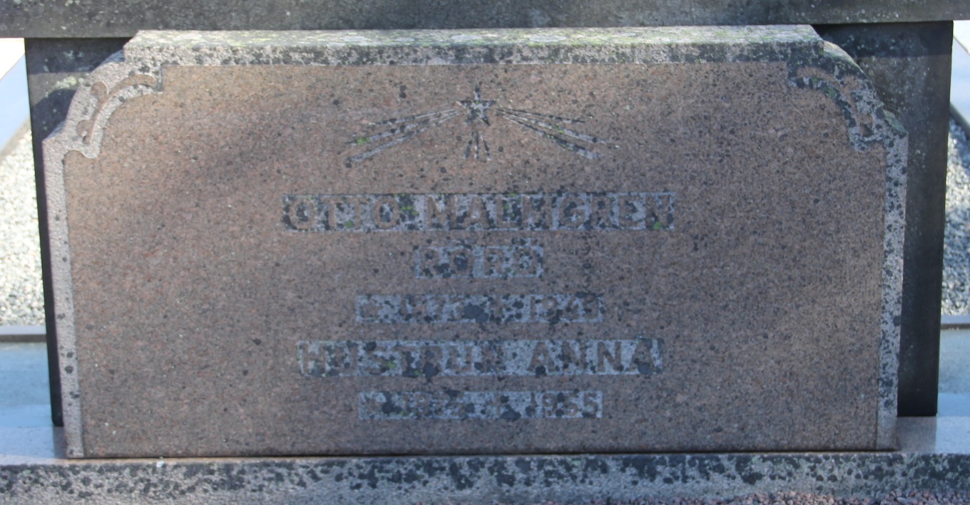Grav F143 Öckerö Kyrkogård