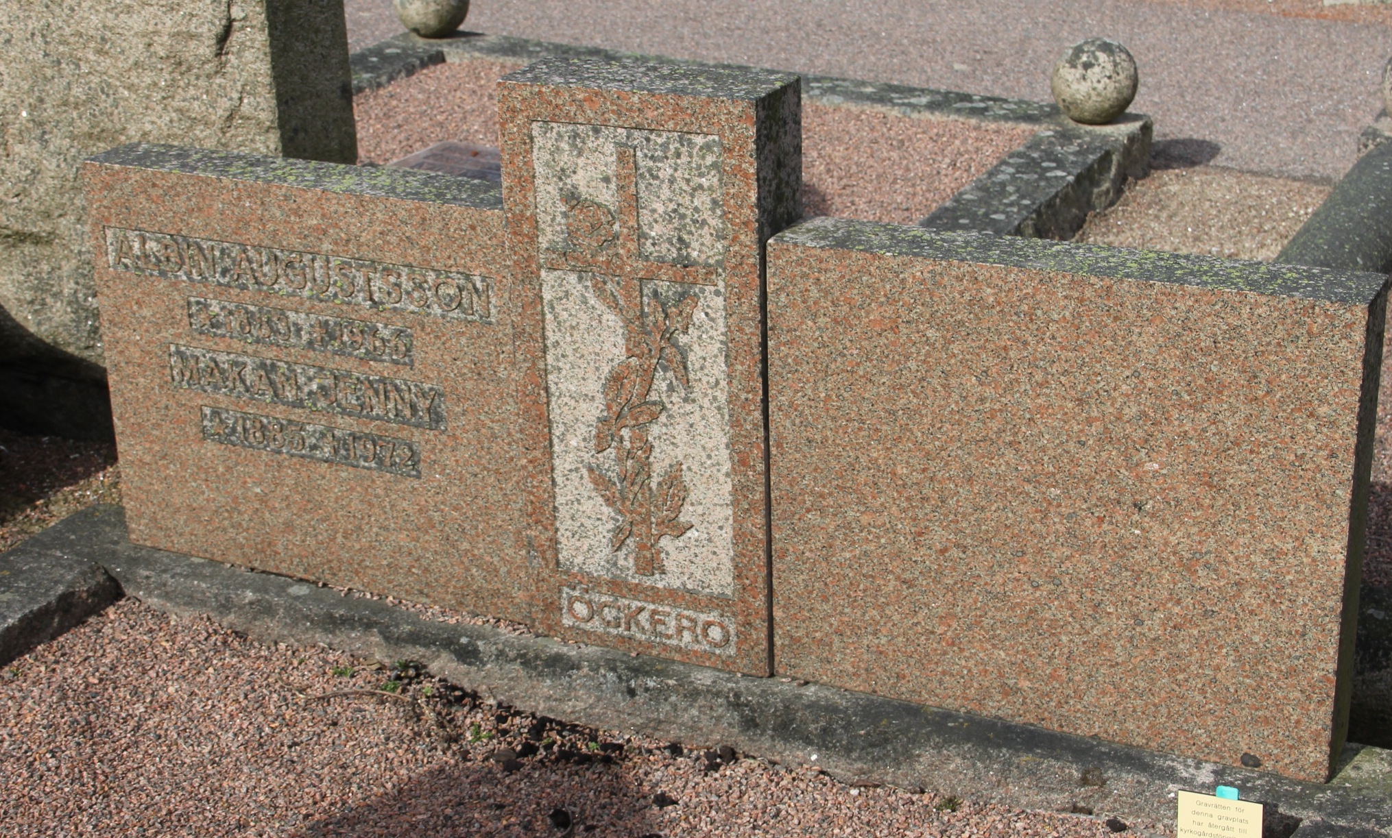 Grav B113 Öckerö Kyrkogård
