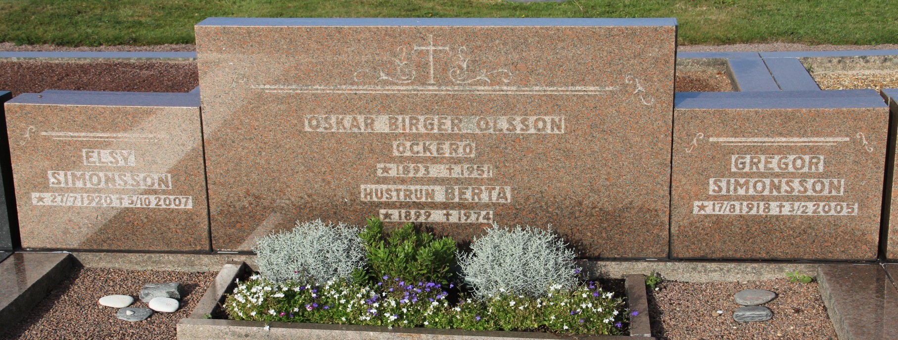 Grav G142 Öckerö Kyrkogård