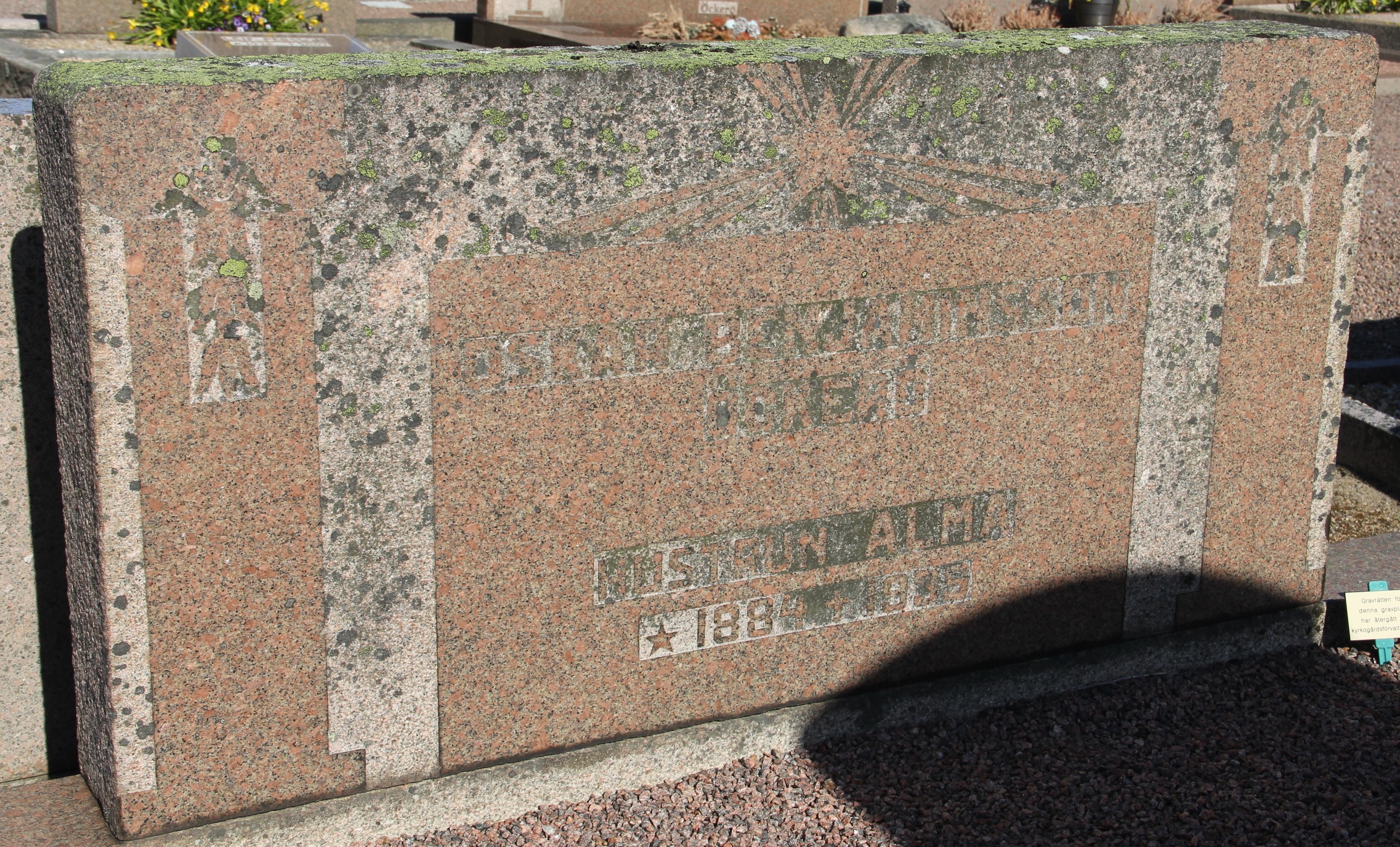 Grav D032 Öckerö Kyrkogård