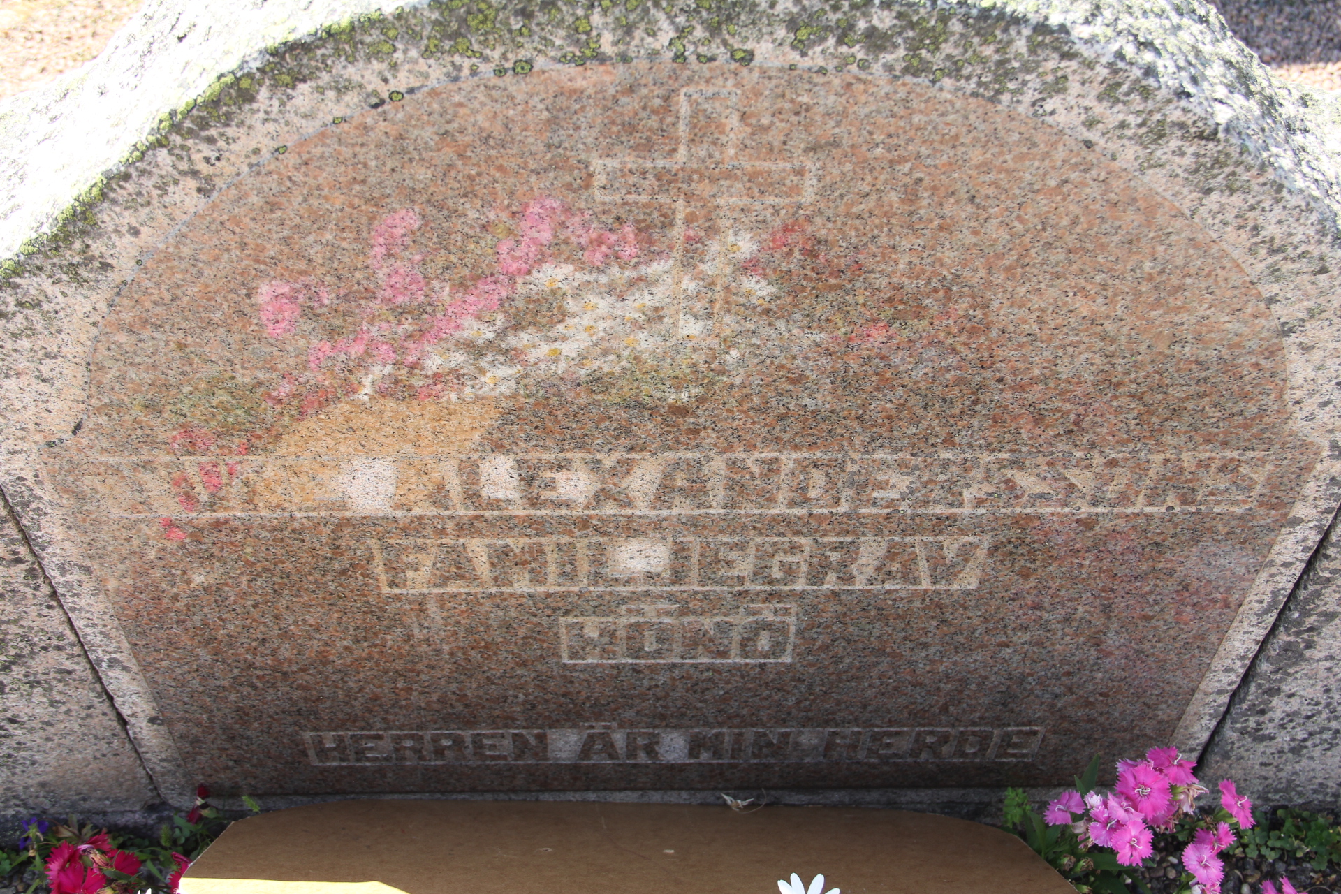 Grav E245 Öckerö Kyrkogård