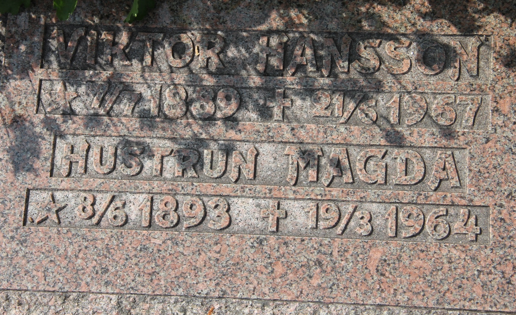 Grav E046 Öckerö Kyrkogård