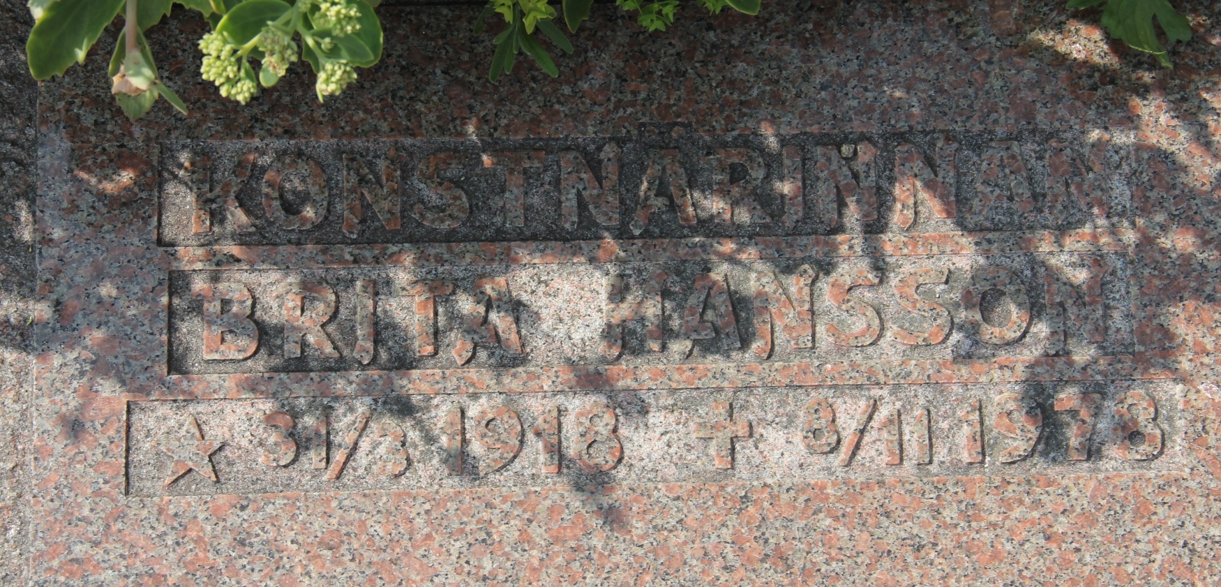 Grav E046 Öckerö Kyrkogård