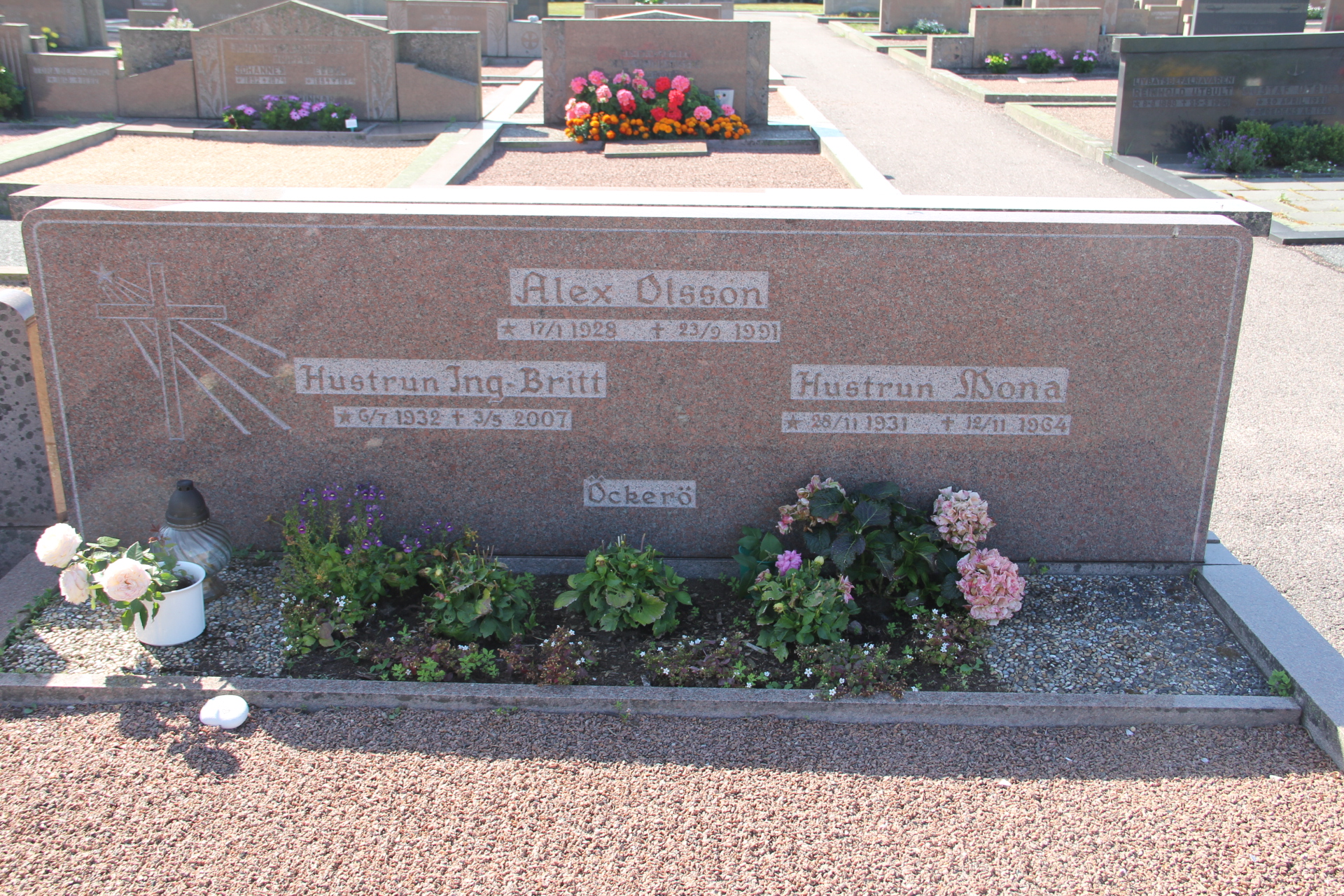 Grav F061 Öckerö Kyrkogård