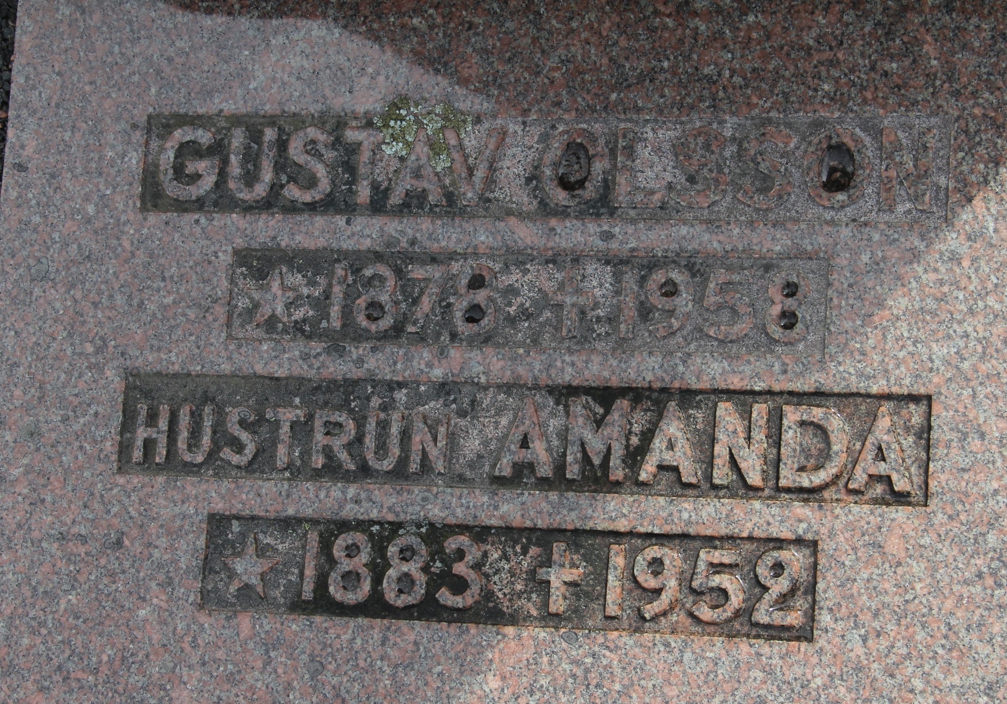 Grav C153 Öckerö Kyrkogård