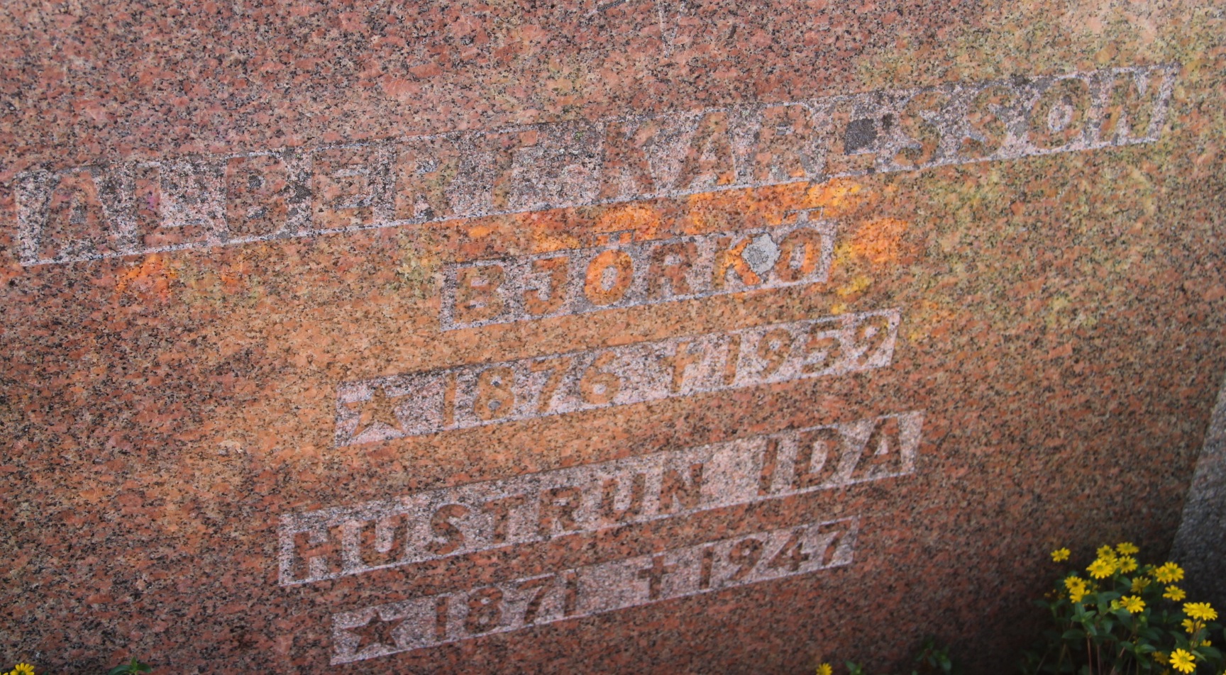 Grav F158 Öckerö Kyrkogård