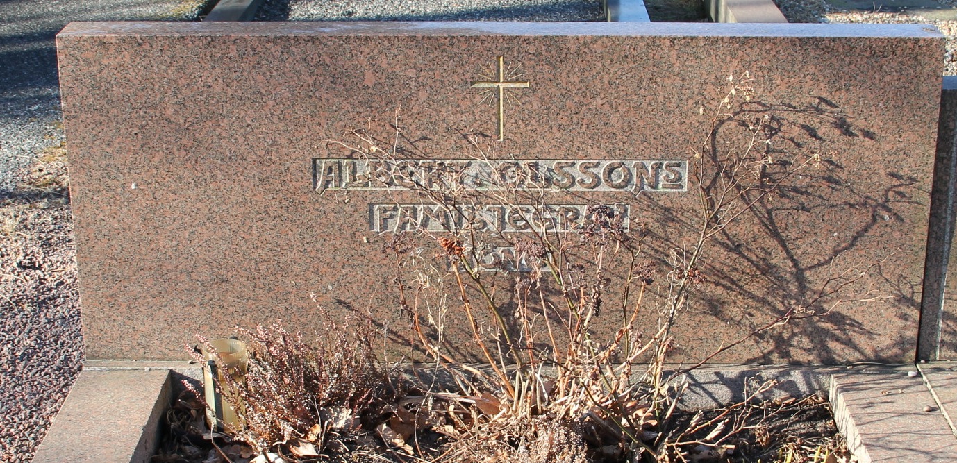 Grav E021 Hönö Kyrkogård