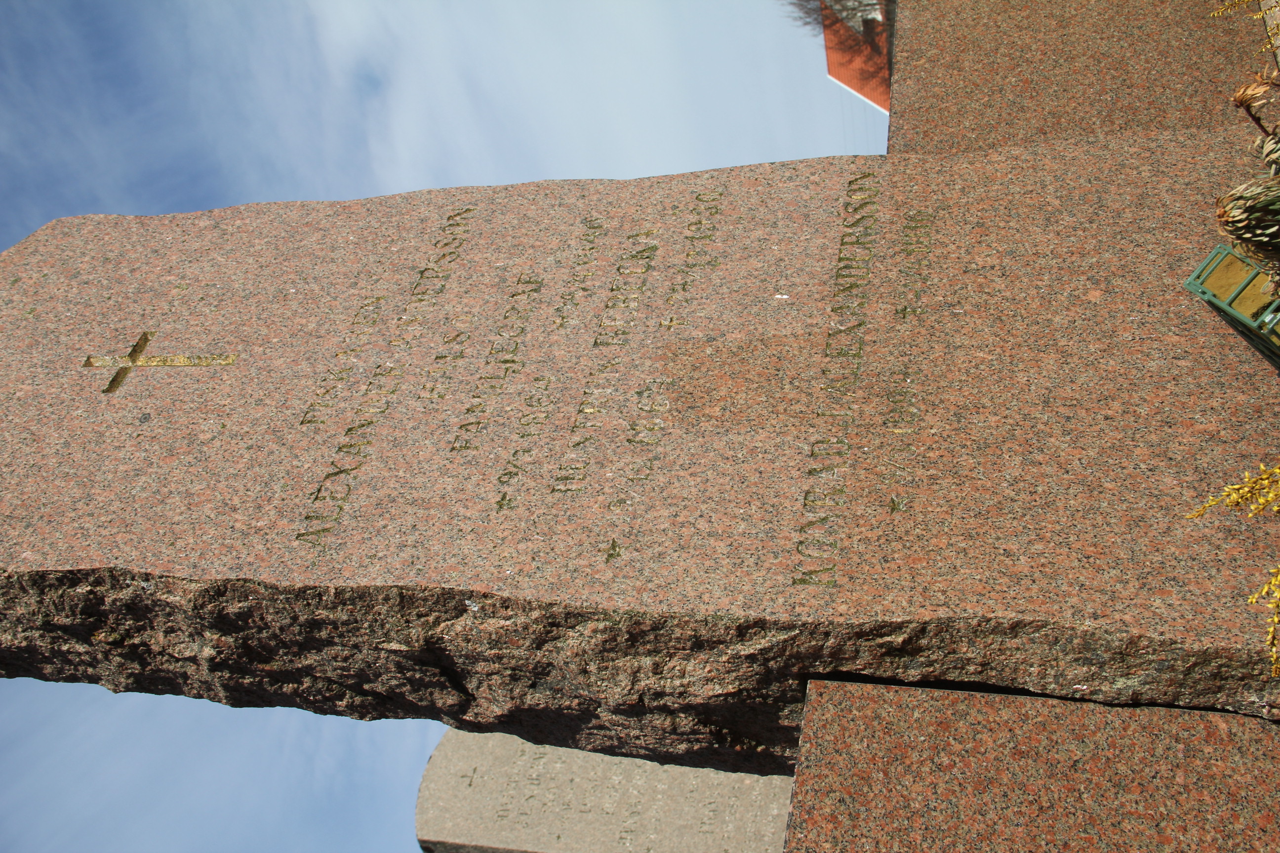 Grav B074 Öckerö Kyrkogård
