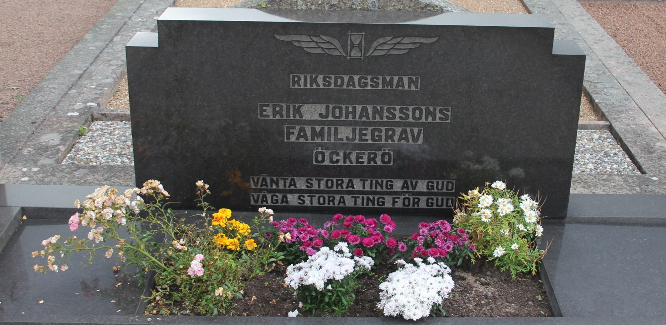 Grav F129 Öckerö Kyrkogård