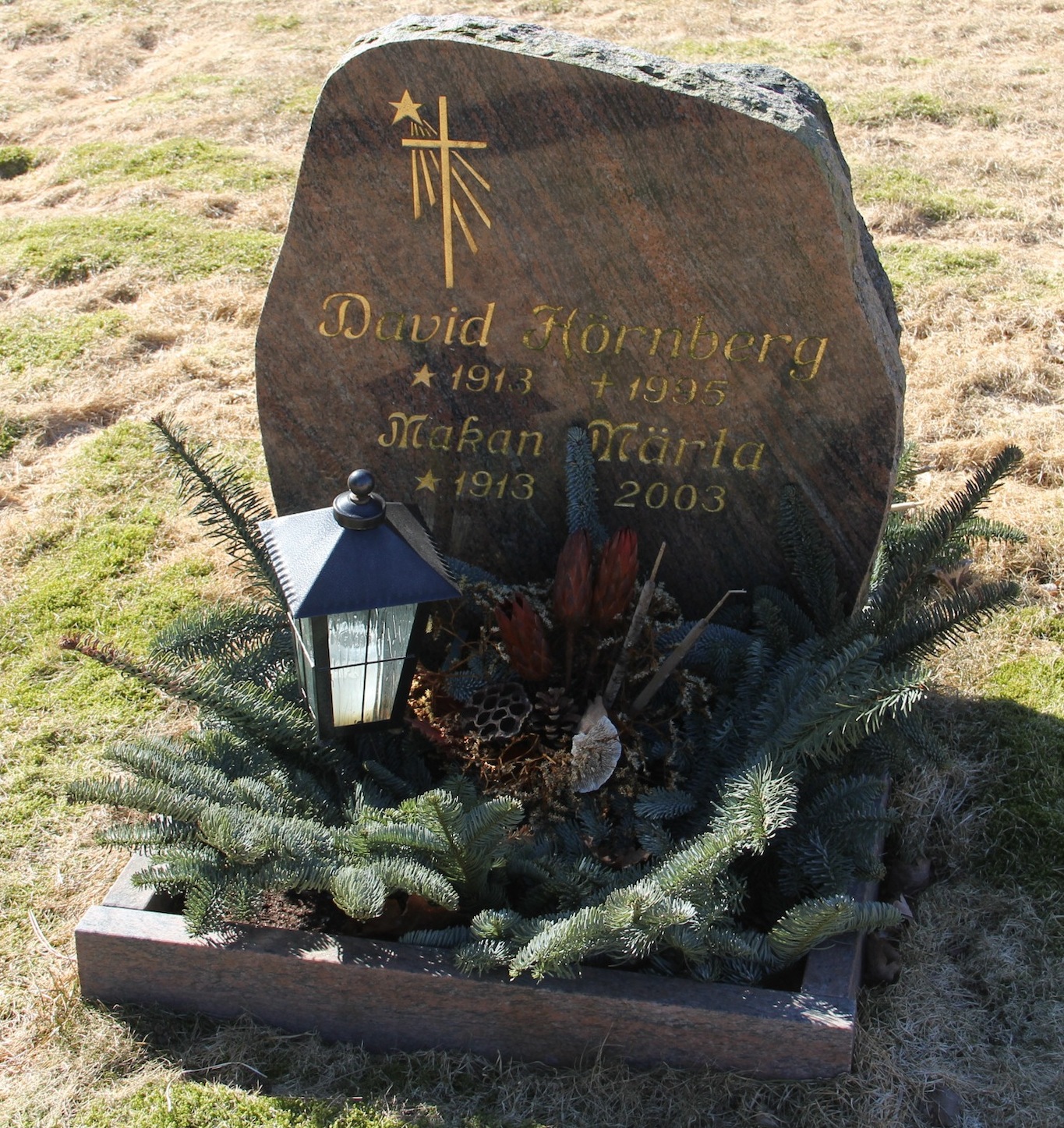 Grav D088 Hönö Kyrkogård