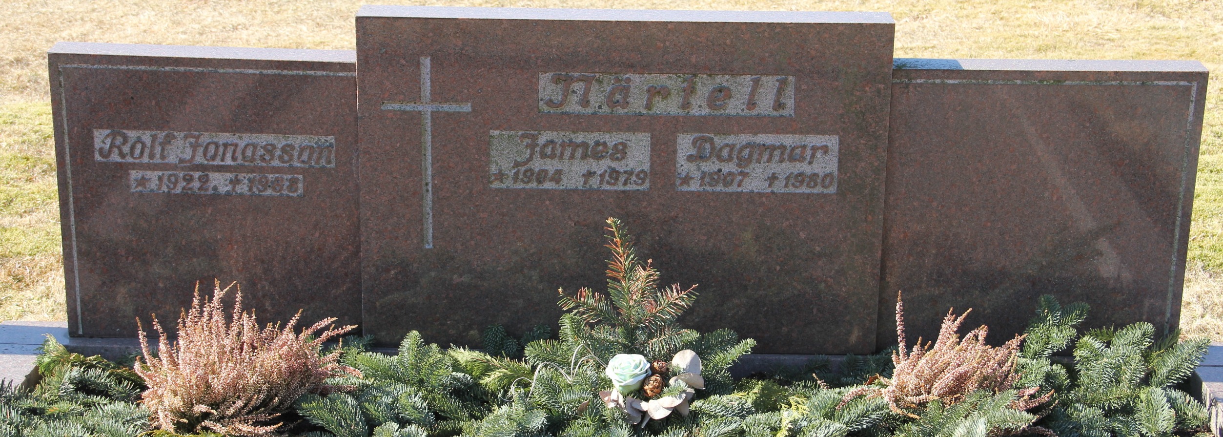 Grav G043 Hönö Kyrkogård