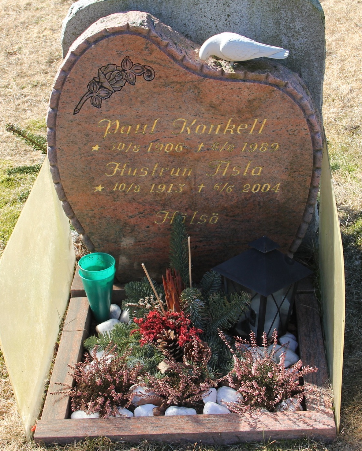 Grav D045 Hönö Kyrkogård