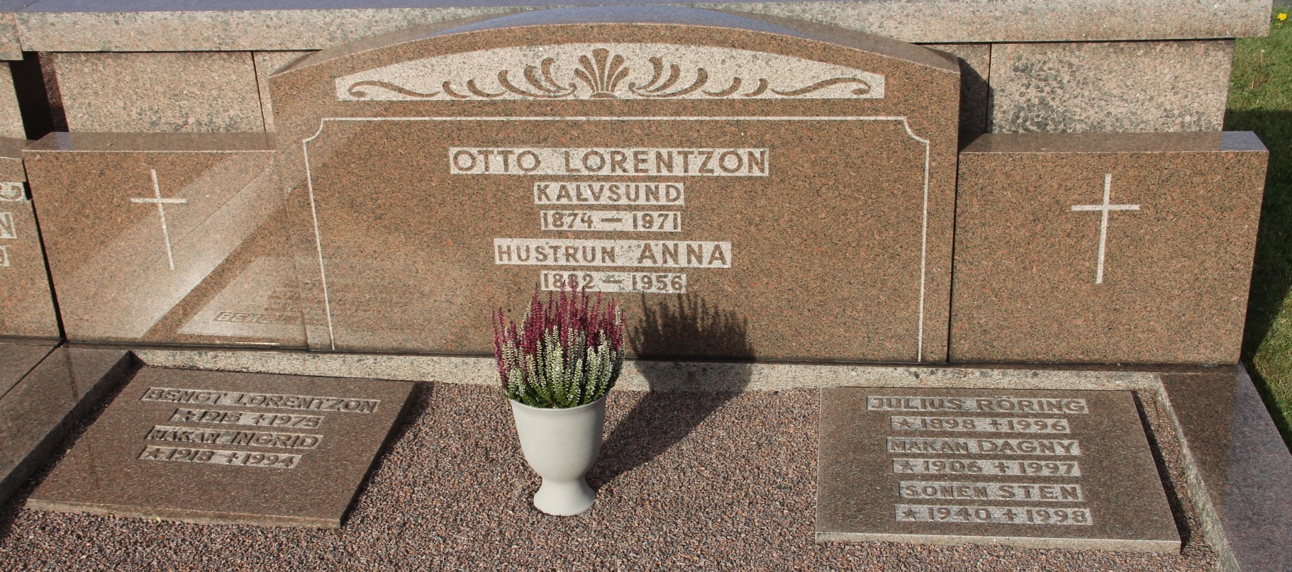 Grav G209 Öckerö Kyrkogård