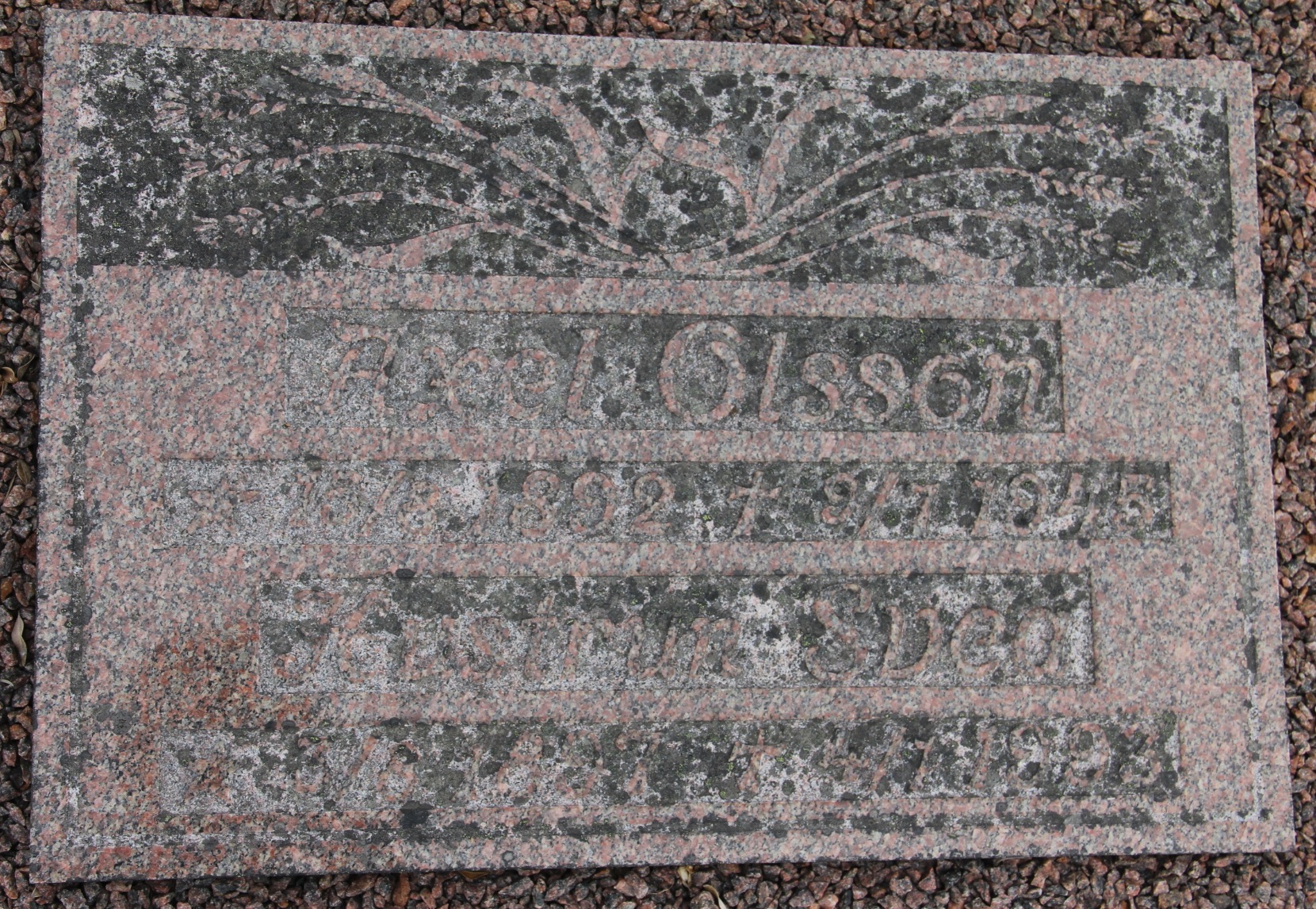 Grav F118 Öckerö Kyrkogård