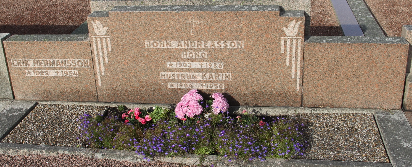 Grav G194 Öckerö Kyrkogård