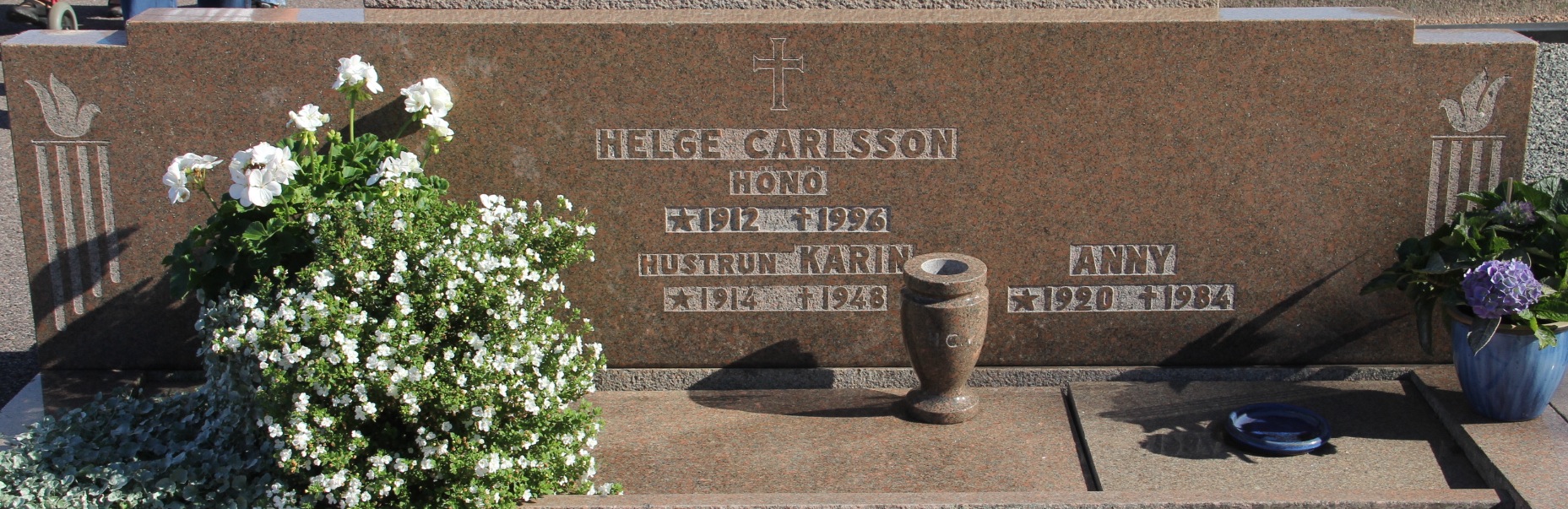 Grav F144 Öckerö Kyrkogård