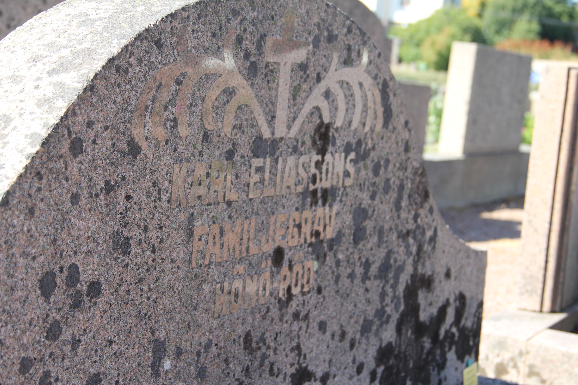 Grav E236 Öckerö Kyrkogård