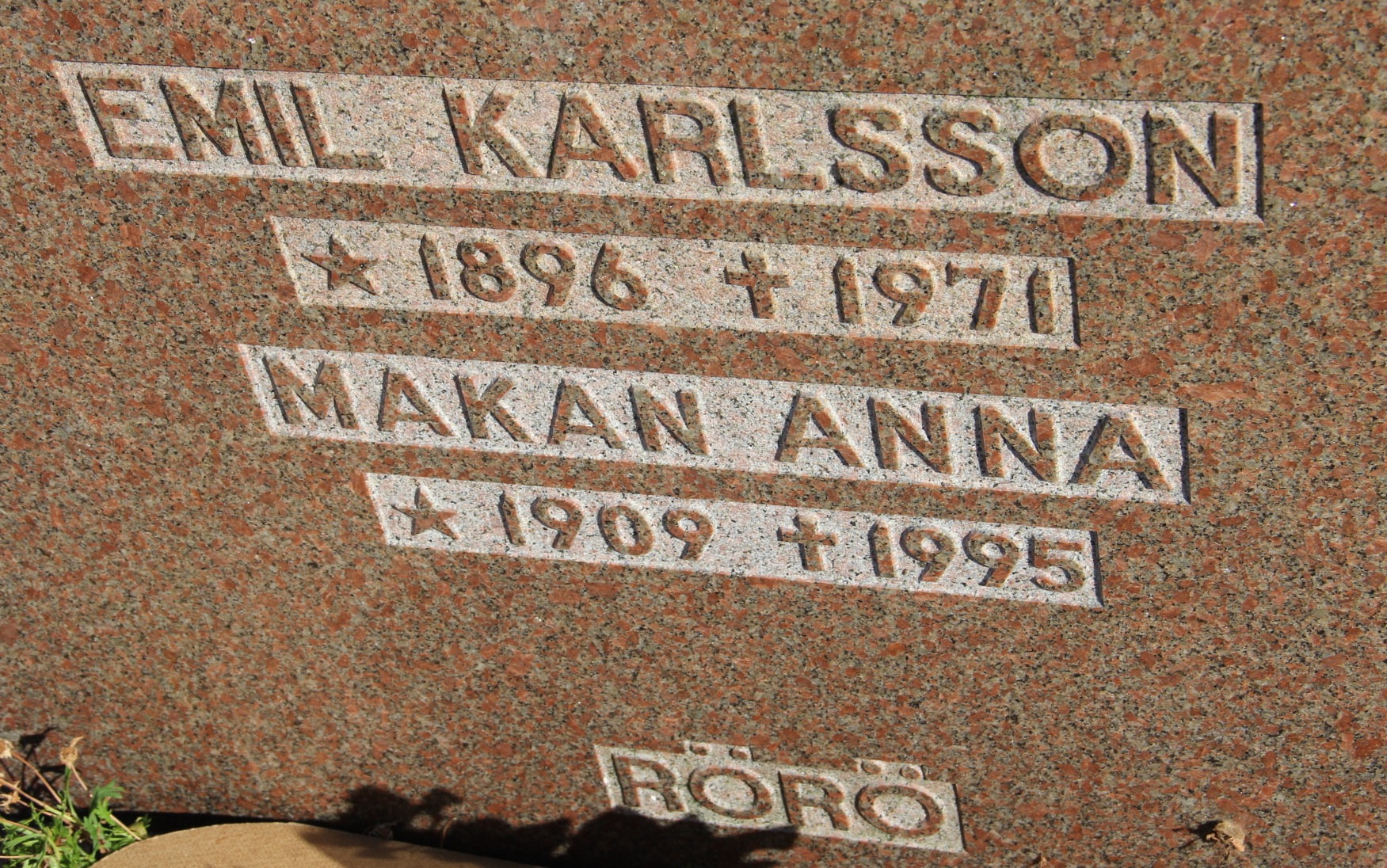 Grav G096 Öckerö Kyrkogård