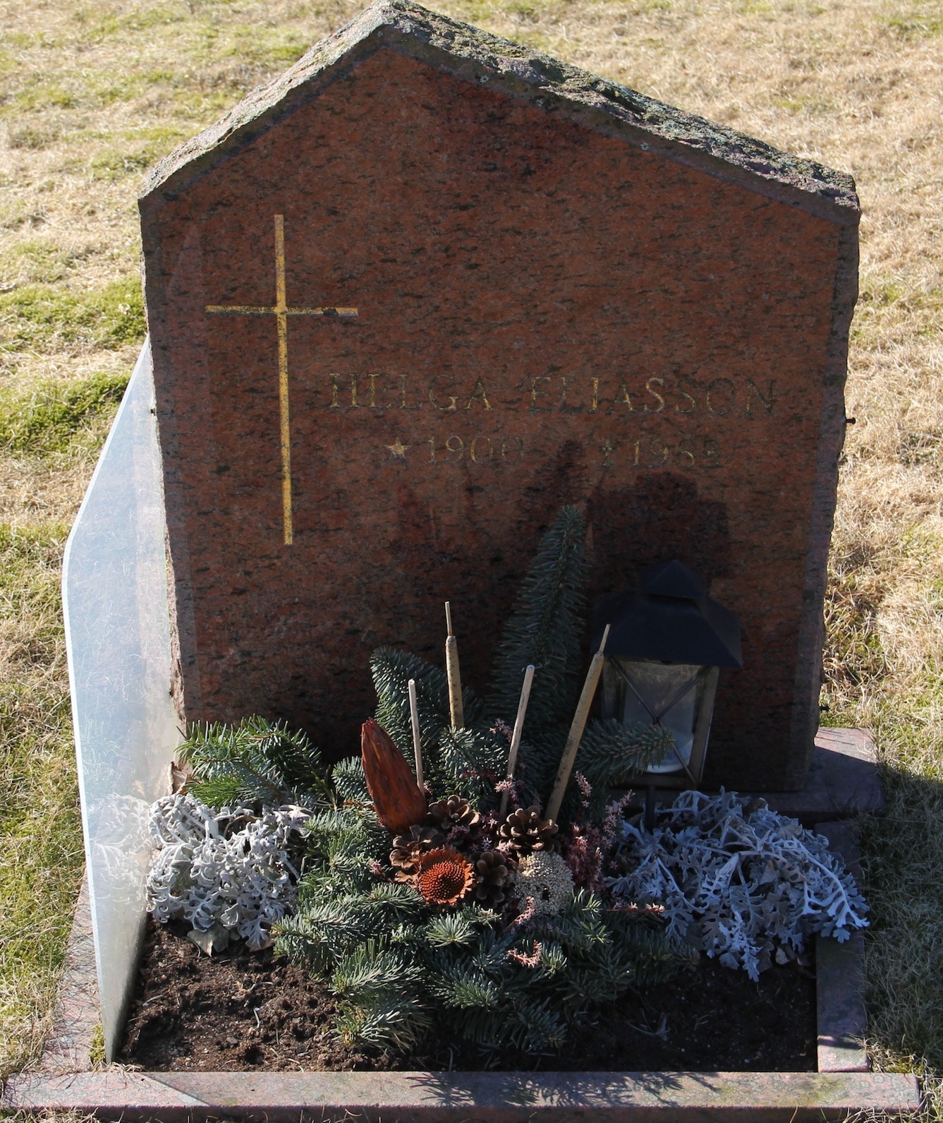 Grav D029 Hönö Kyrkogård