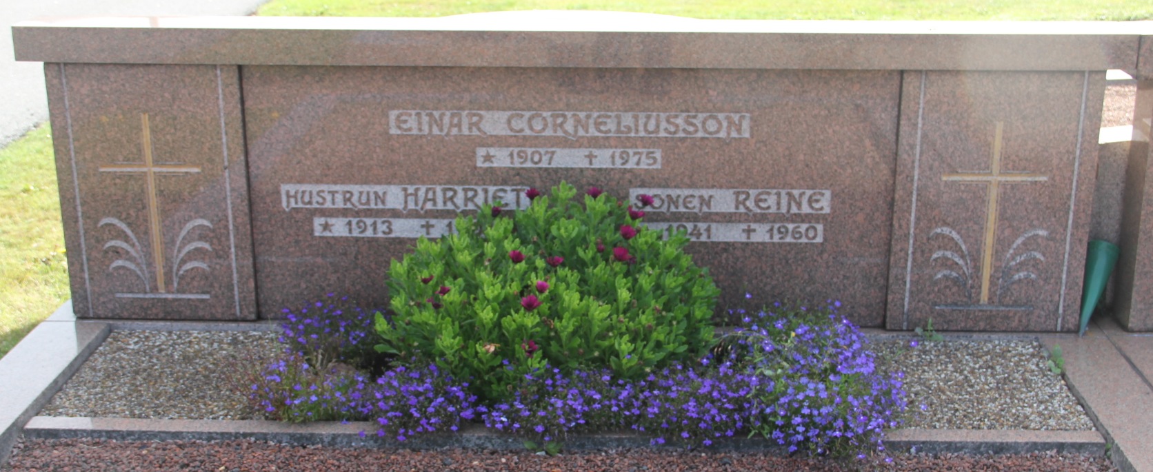 Grav G232 Öckerö Kyrkogård